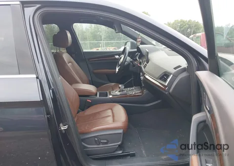 2019 Audi Q5 45 Premium z USA, uszkodzony, nr VIN WA1ANAFY9K2039034